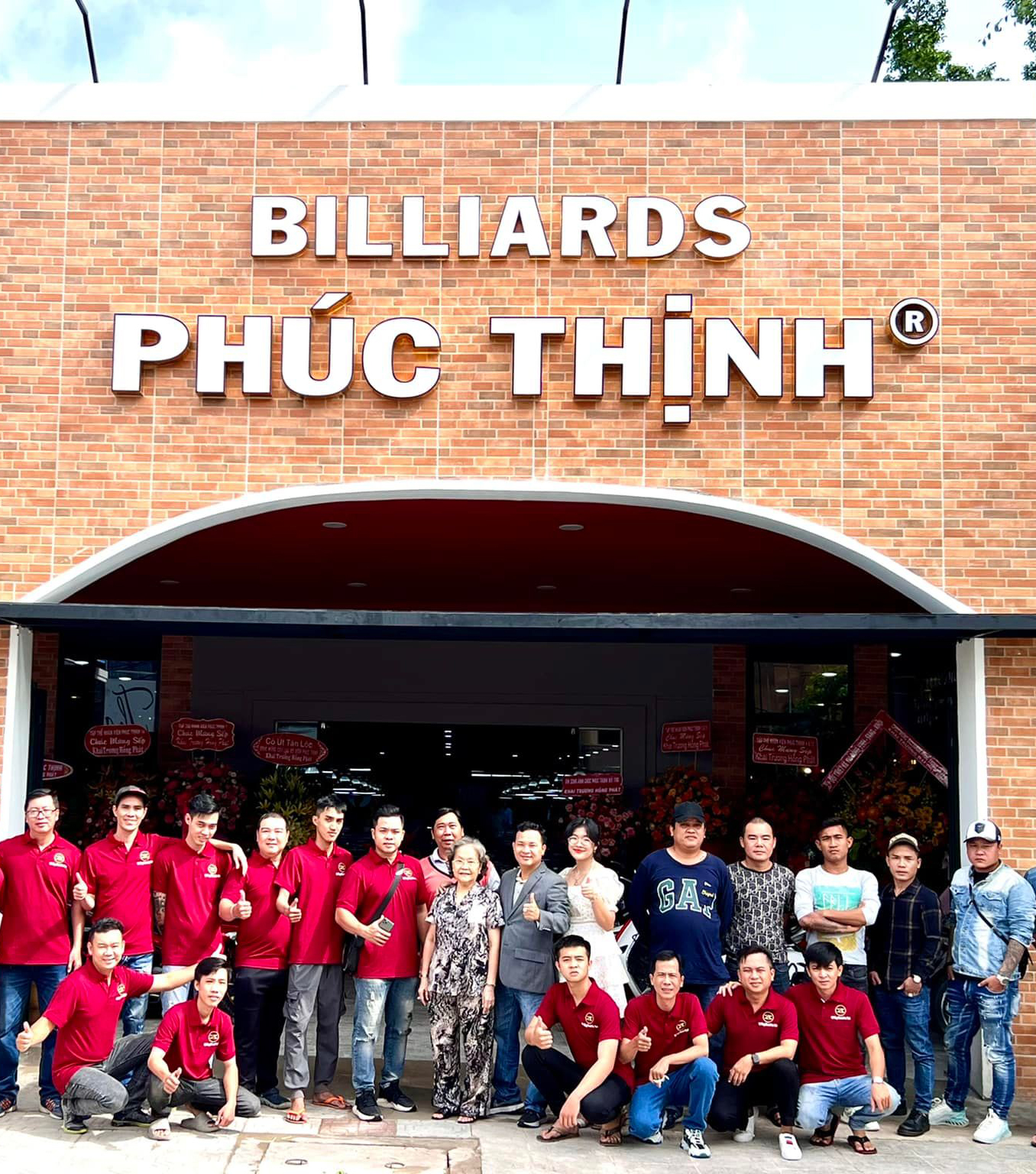 Bida Phúc Thịnh với hơn 20 năm kinh nghiệm, chuyên cung cấp bàn Bida uy tín TP.HCM và khu vực miền Nam