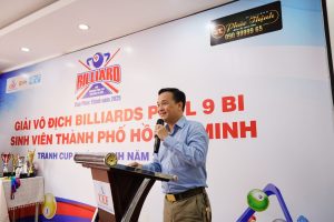 Lương Khắc Tâm, nhà sáng lập Tập đoàn Billiards Phúc Thịnh kiêm Phó Chủ tịch HBSF phát biểu tại lễ khai mạc